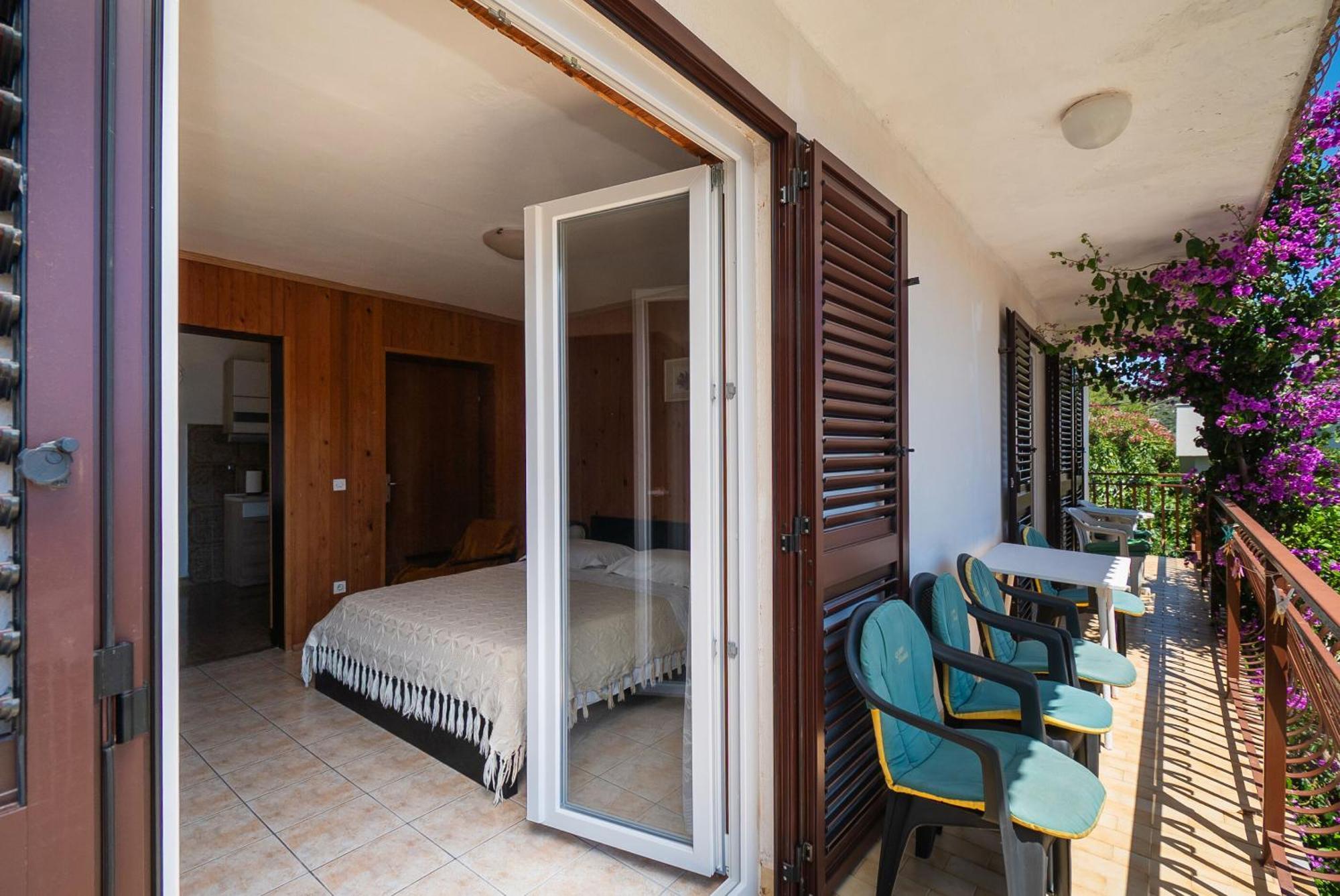 Apartments Marija ロゴズニッツァ エクステリア 写真